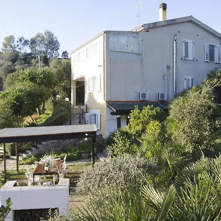 Casa Valverde Hotel *